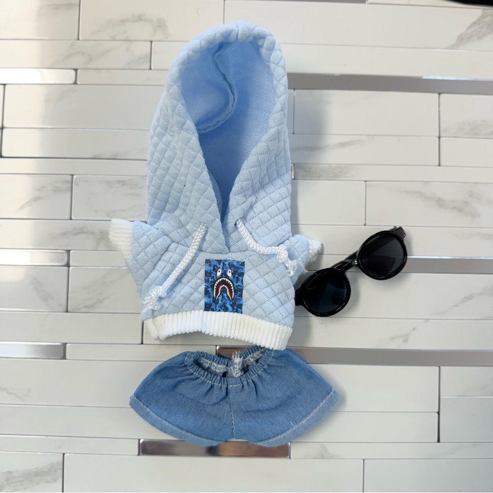 Labubu clothes-Blue Quilted Hoodie with shorts & sunglasses for Pop marts Labubu